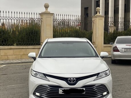 Toyota Camry 2018