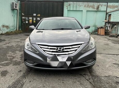 Hyundai Sonata 2012