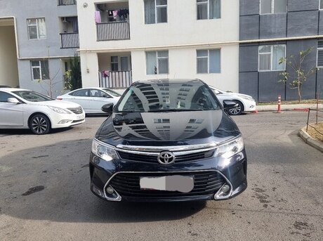 Toyota Camry 2016
