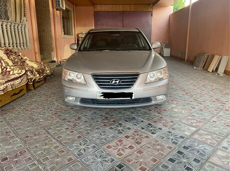 Hyundai Sonata 2009