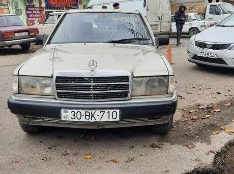 Mercedes 190 1990