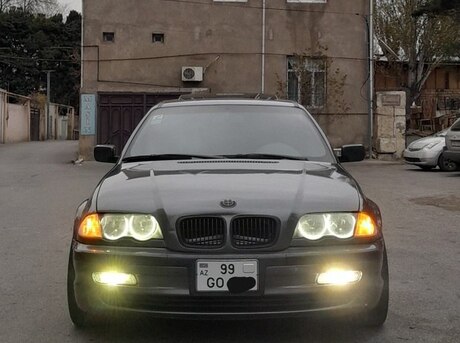 BMW 320 2001