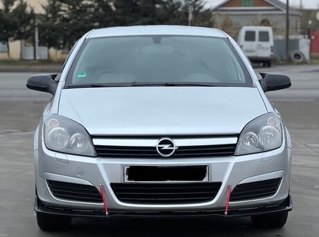 Opel Astra 2004