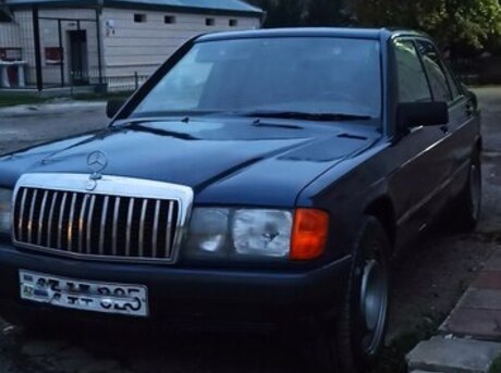 Mercedes 190 1988
