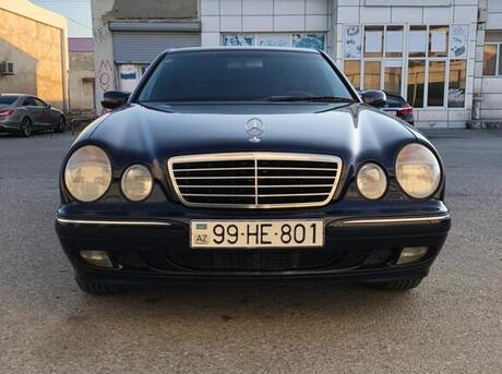 Mercedes E 220 2001