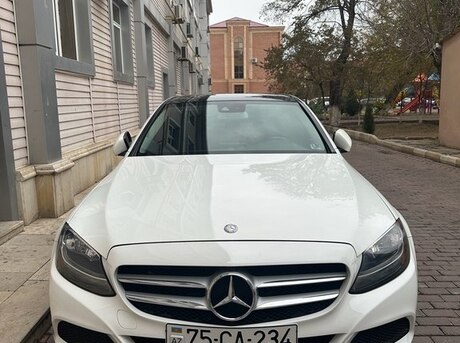 Mercedes C 300 2016