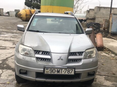 Mitsubishi Outlander 2004
