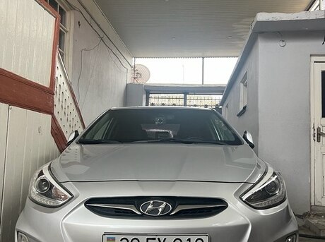 Hyundai Accent 2014