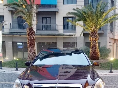 Mercedes E 220 2010