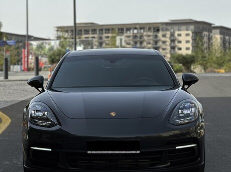 Porsche Panamera 2018