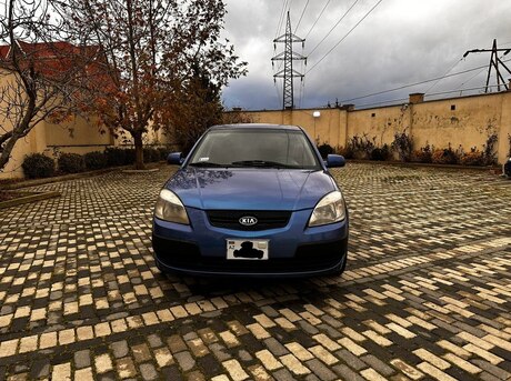 Kia Rio 2005