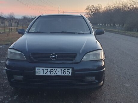 Opel Astra 2008