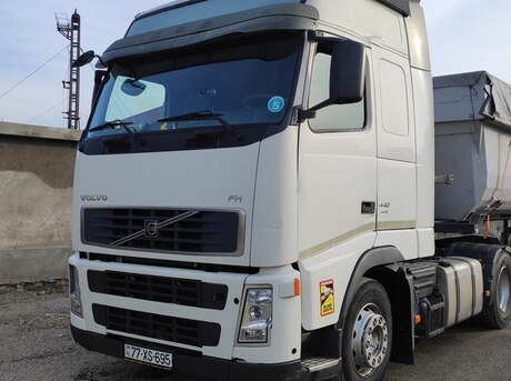 Volvo 440 2008