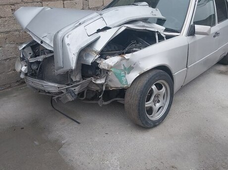 Mercedes E 250 1992