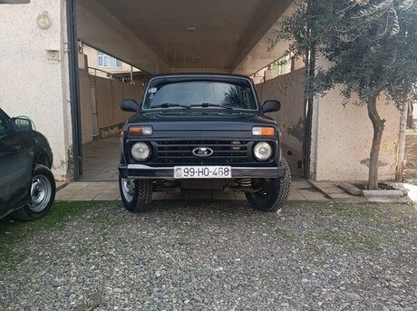LADA (VAZ) Niva 2013