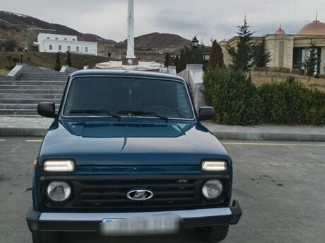 LADA (VAZ) Niva 2013