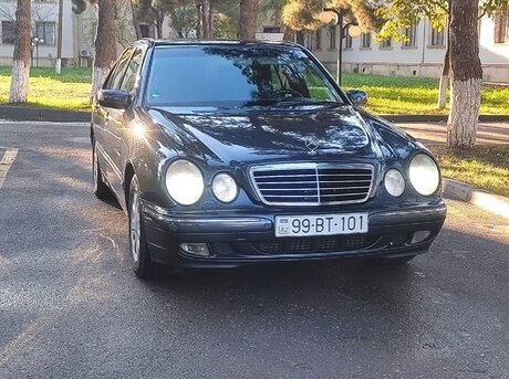 Mercedes E 220 1999