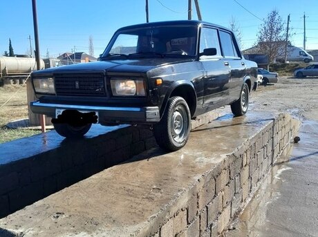 LADA (VAZ) 2107 2010
