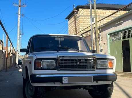 LADA (VAZ) 2107 2010