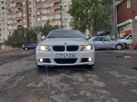 BMW 320 2009