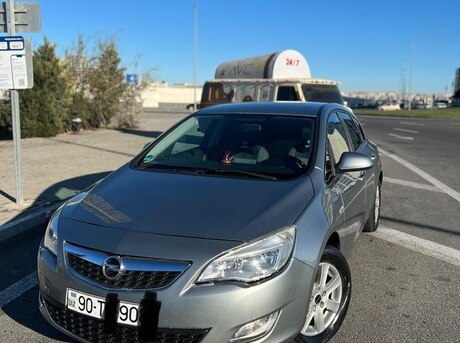 Opel Astra 2010