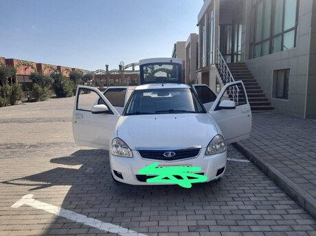 LADA (VAZ) Priora 2013