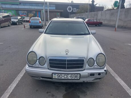 Mercedes E 220 1995