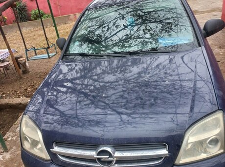 Opel Vectra 2004