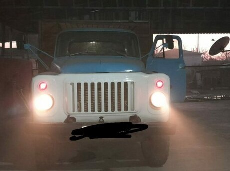 GAZ  1988