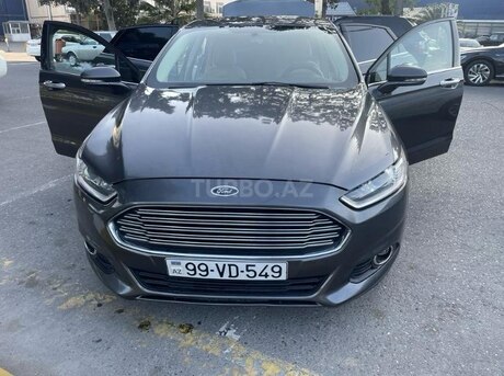 Ford Fusion 2015