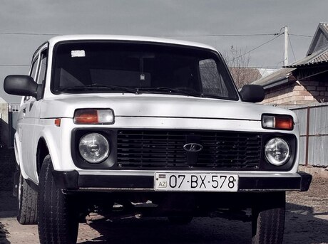 LADA (VAZ) Niva 1988