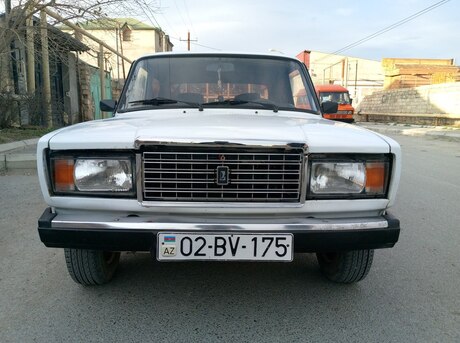LADA (VAZ) 2107 2004