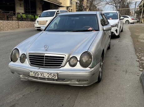 Mercedes E 200 2002