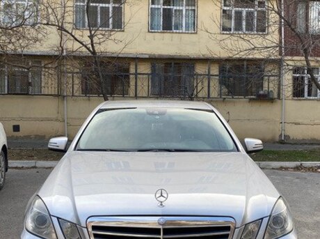 Mercedes E 220 2011