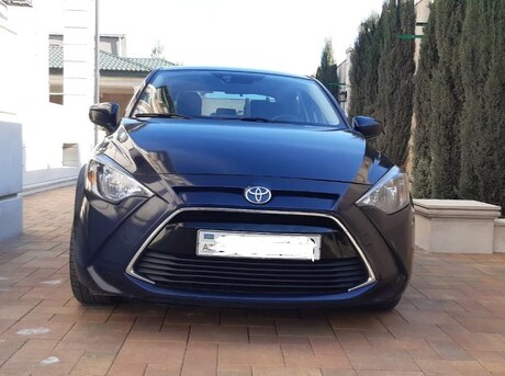 Toyota Yaris 2016