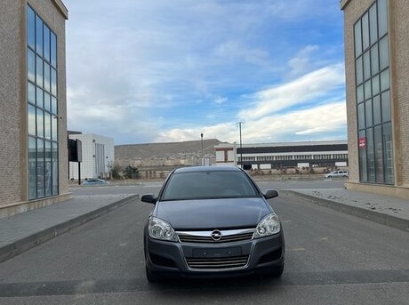Opel Astra 2008