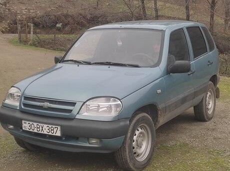 Chevrolet Niva 2005