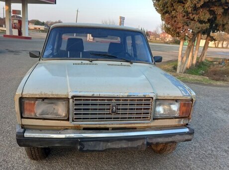 LADA (VAZ) 2107 1985