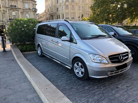 Mercedes Viano 2008