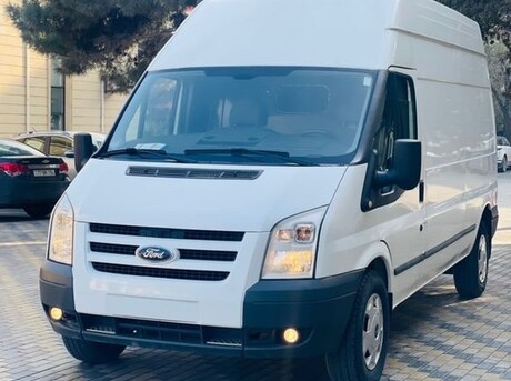Ford Transit 2011