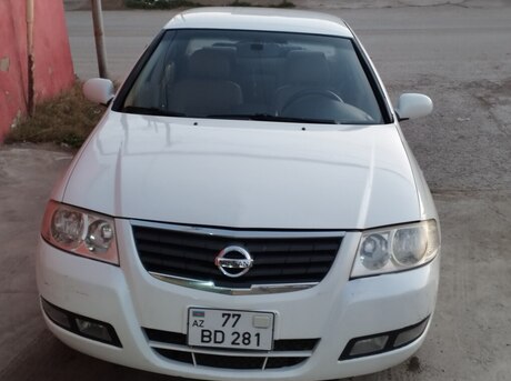 Nissan Sunny 2010