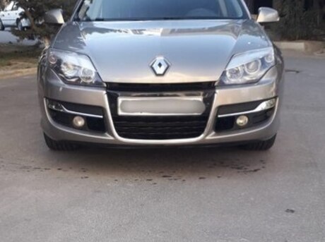 Renault Laguna 2012