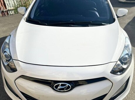 Hyundai i30 2014