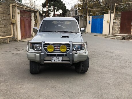 Mitsubishi Pajero 1997