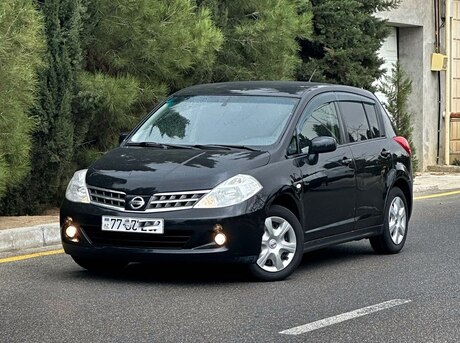 Nissan Tiida 2011