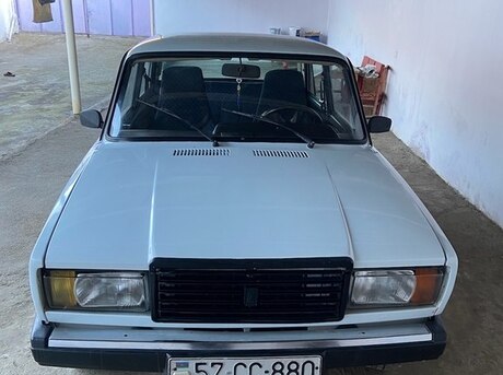 LADA (VAZ) 2107 2001