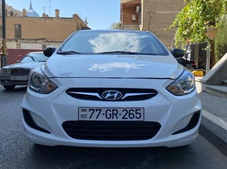 Hyundai Accent 2013