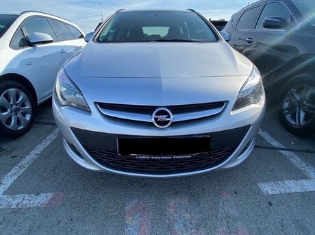 Opel Astra 2014
