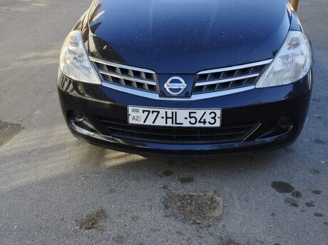 Nissan Tiida 2011