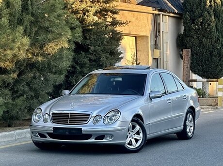 Mercedes E 220 2002
